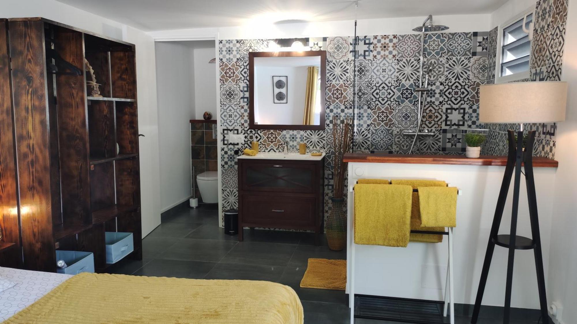Les Coulirooms Sainte-Anne  Extérieur photo