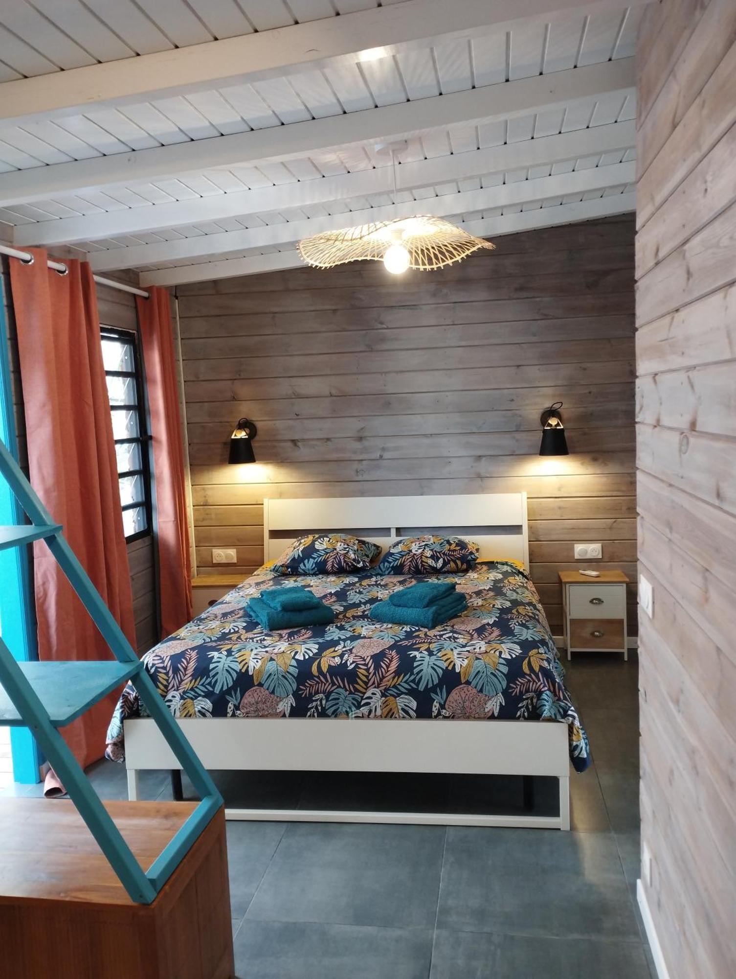 Les Coulirooms Sainte-Anne  Extérieur photo